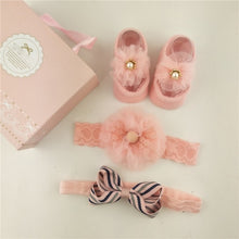 Load image into Gallery viewer, Newborn Baby Girls Headband Bow Flowers Cloth Hair Bands Hair Accessories Socks Gift Boxes Three-piece Suit